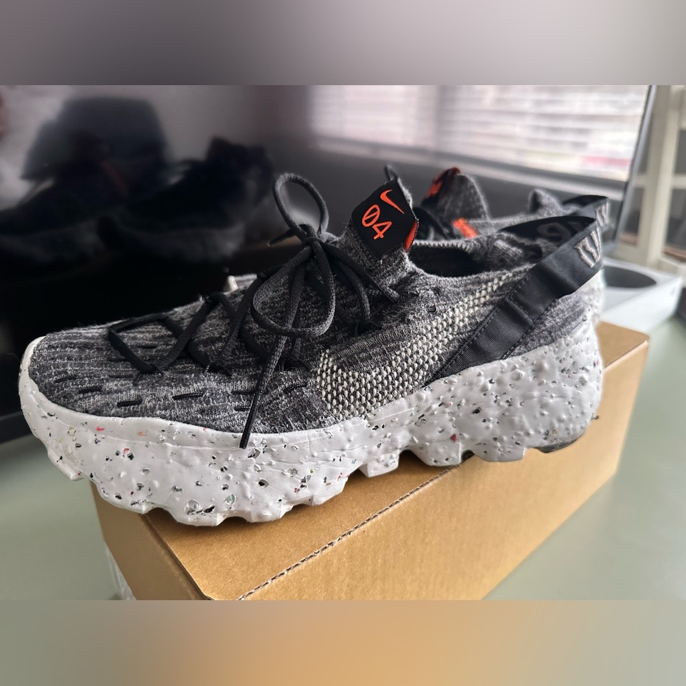 Nike Space Hippie 04 Sneakers